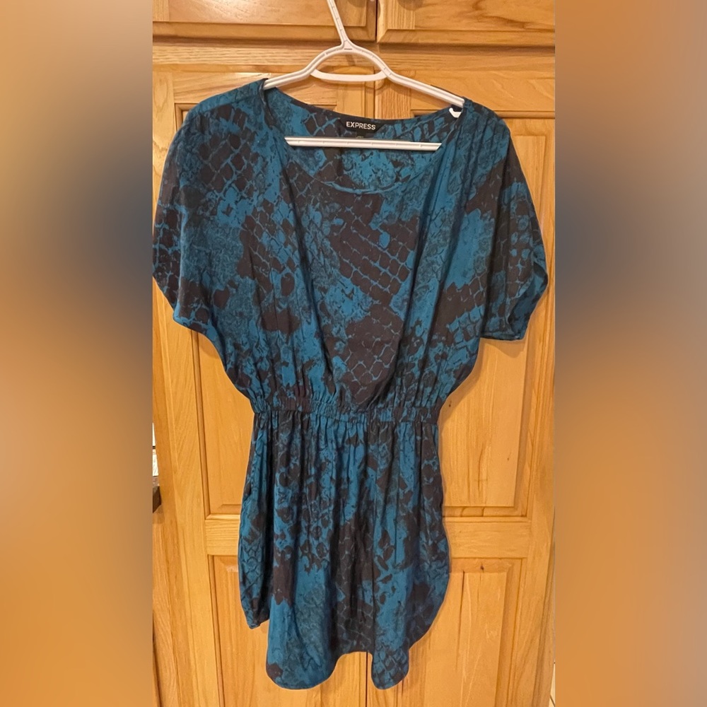 Express Mini Dress with Pockets!